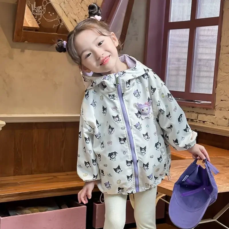 Ветровка Hello Kitty Kuromi для девочек с капюшоном по обеих сторон, куртка Kawaii с героями мультфильмов аниме, весна-осень, новая корейская версия
Ветровка Hello Kitty Kuromi для девочек с капюшоном по обеих сторон, куртка Kawaii с героями мультфильмов аниме, весна-осень, новая корейская версия