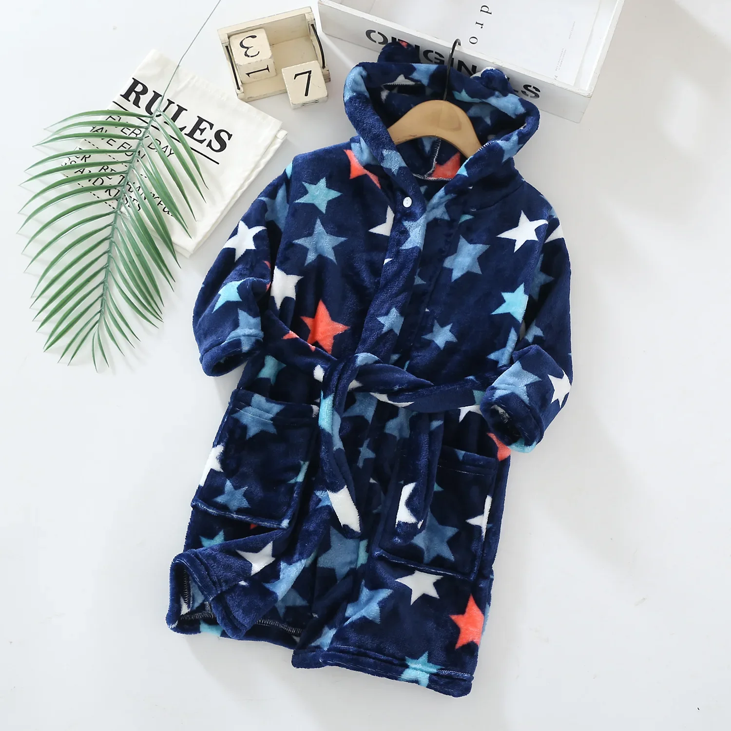 Long Sleeve Hooded Children's Bathrobe Cartoon Panda Kids Robe Lovely Animal Boys Bath Robe Spring Autumn Girls Bathrobe
Long Sleeve Hooded Children's Bathrobe Cartoon Panda Kids Robe Lovely Animal Boys Bath Robe Spring Autumn Girls Bathrobe