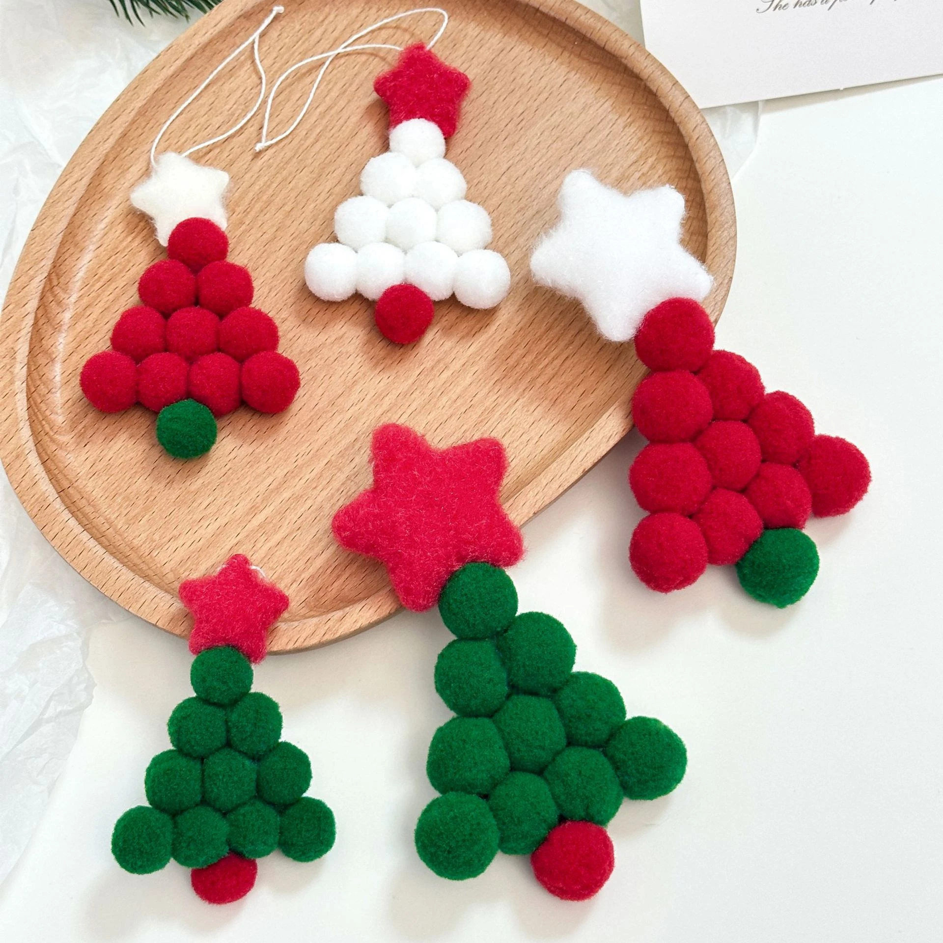 DIY Christmas Pom-Pom Star Ornaments, Handmade Flower Decorations, Gift Wrap Accessories, Christmas Craft Supplies
DIY Christmas Pom-Pom Star Ornaments, Handmade Flower Decorations, Gift Wrap Accessories, Christmas Craft Supplies