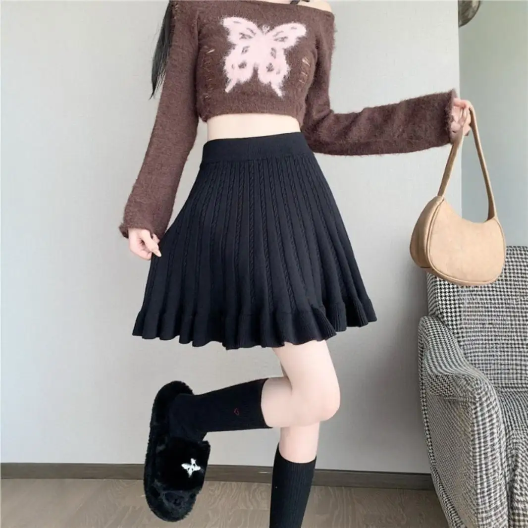 Вязаное миди для женщин, осень-зима 2024, новый стиль, дизайн в студенческом стиле, модная и универсальная короткая юбка трапециевидной формы
Вязаное миди для женщин, осень-зима 2024, новый стиль, дизайн в студенческом стиле, модная и универсальная короткая юбка трапециевидной формы