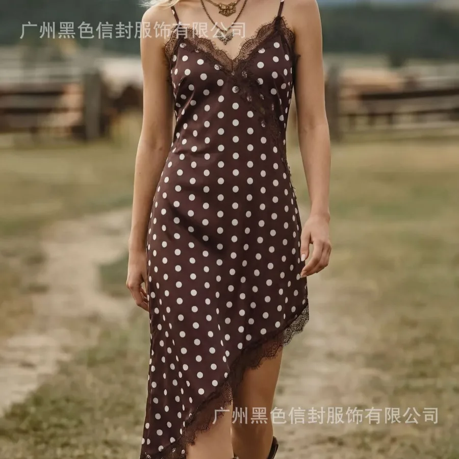 【New style】Women's retro polka dot mini sling dress sleeveless asymmetrical hem lace detailing shoulders
【New style】Women's retro polka dot mini sling dress sleeveless asymmetrical hem lace detailing shoulders