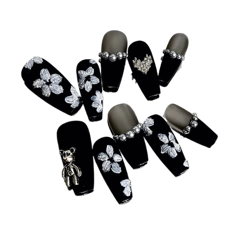 Helburn | Dark Gothic Small Fragrant Camellia Handmade Nail Art Black and White Pearl Violent Bear Nail Art
Helburn | Dark Gothic Small Fragrant Camellia Handmade Nail Art Black and White Pearl Violent Bear Nail Art