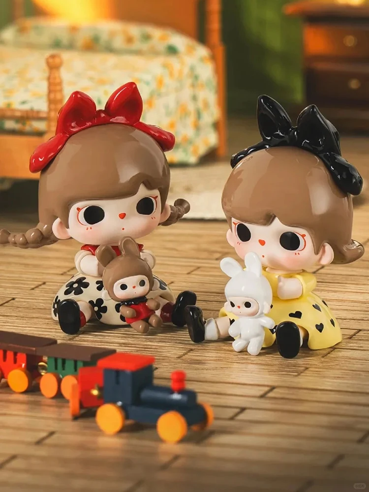 Пачка Bear Her And Her Little World слепая коробка милые животные модель фигурки виниловая коллекция игрушки украшение стола подарки для детей
Пачка Bear Her And Her Little World слепая коробка милые животные модель фигурки виниловая коллекция игрушки украшение стола подарки для детей