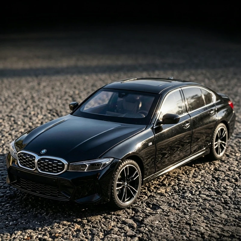 1/24 simulation BMW 325li alloy car model doors on both sides that can be opened and the front hood and trunk door can be opened
1/24 simulation BMW 325li alloy car model doors on both sides that can be opened and the front hood and trunk door can be opened