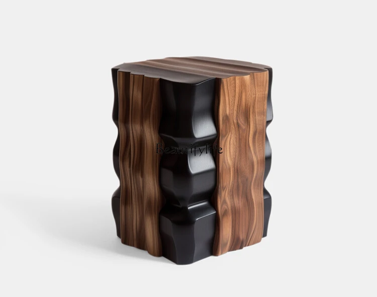 Italian light luxury contrasting color solid wood pier living room high-end decorative corner table
Italian light luxury contrasting color solid wood pier living room high-end decorative corner table