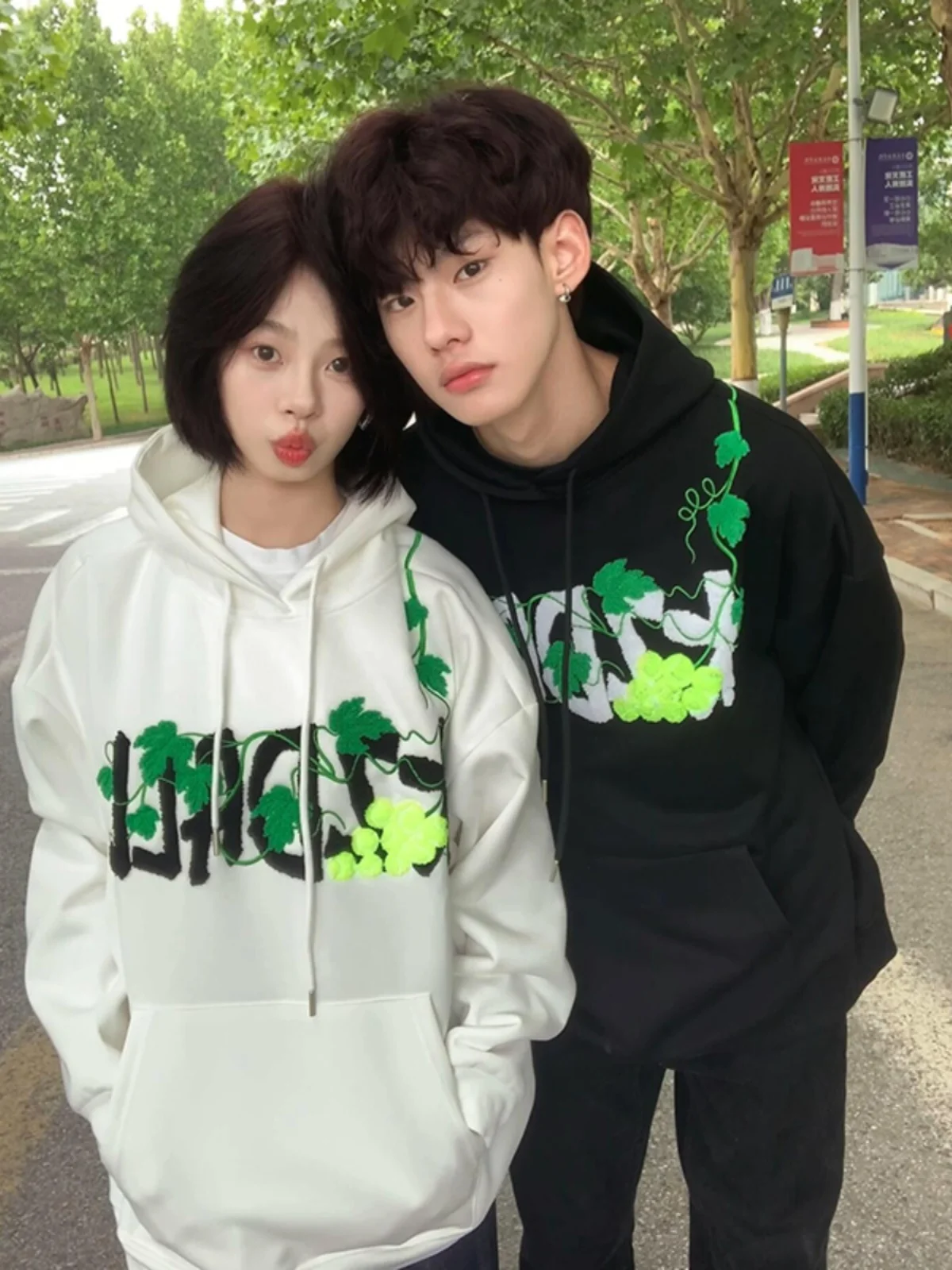 Bla ape Embroidered Hoodie Sweatirt Spring Autumn Men's Faion Brand Heavyweight Trendy Towel Stitched Overhead Jaet
Bla ape Embroidered Hoodie Sweatirt Spring Autumn Men's Faion Brand Heavyweight Trendy Towel Stitched Overhead Jaet