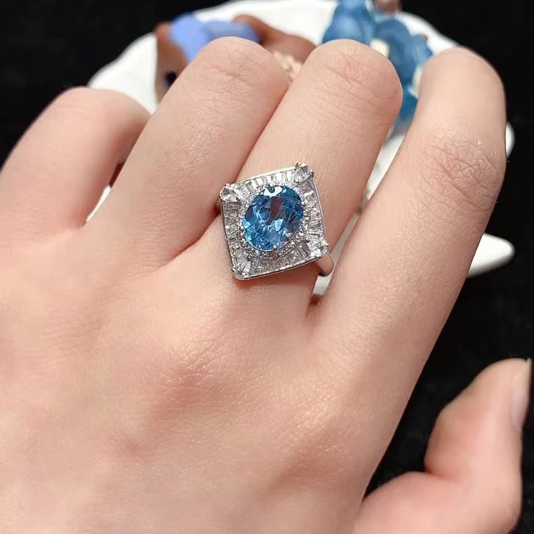Classic 925 Silver Topaz Ring 7mm*9mm 1.5ct Natural Topaz Jewelry 18K Gold Plated Blue Crystal Ring for Daily Wear
Classic 925 Silver Topaz Ring 7mm*9mm 1.5ct Natural Topaz Jewelry 18K Gold Plated Blue Crystal Ring for Daily Wear