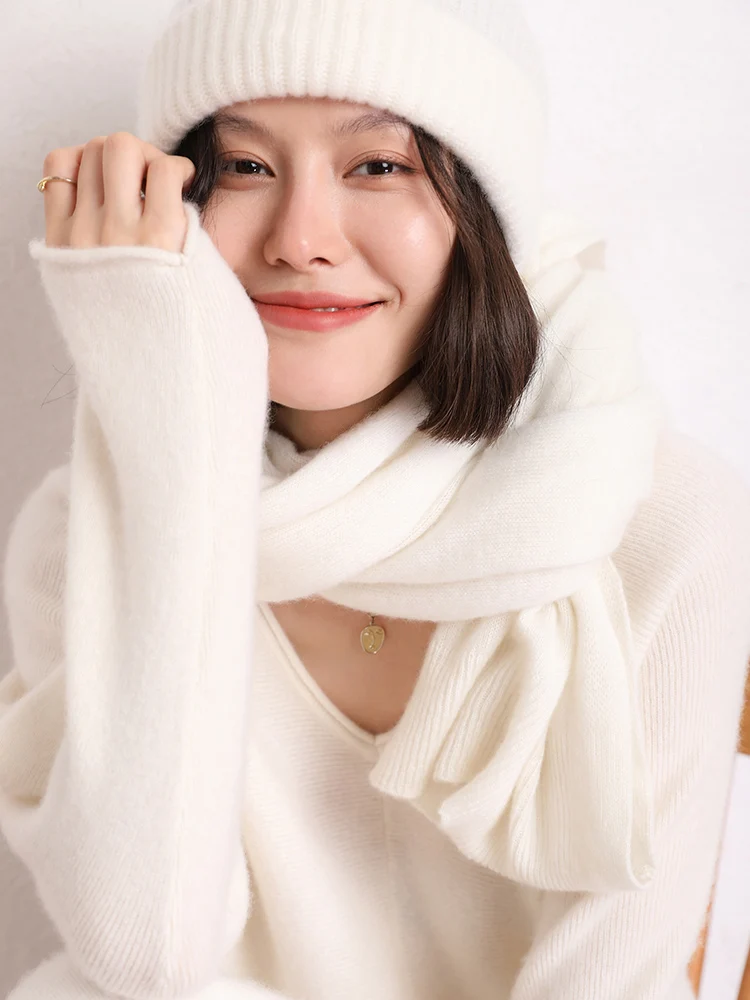 New Luxury Women 100% Cashmere Knitwear Shawls Scarf Simple Style Autumn Winter Soft Warm Wraps Office Lady Cashmere Knit Tops
New Luxury Women 100% Cashmere Knitwear Shawls Scarf Simple Style Autumn Winter Soft Warm Wraps Office Lady Cashmere Knit Tops