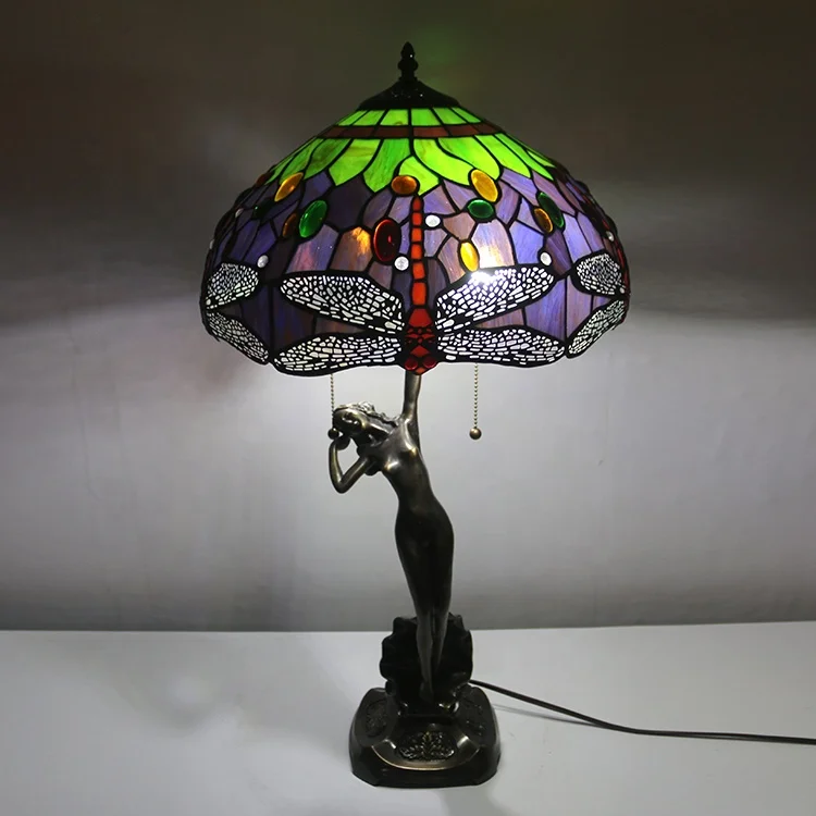 Настольная лампа в стиле Тиффани «Стеклянная стрекоза» с 2 плафонами, цепочкой-переключателем и фигуркой женщины, для прикроватной тумбочки
Настольная лампа в стиле Тиффани «Стеклянная стрекоза» с 2 плафонами, цепочкой-переключателем и фигуркой женщины, для прикроватной тумбочки