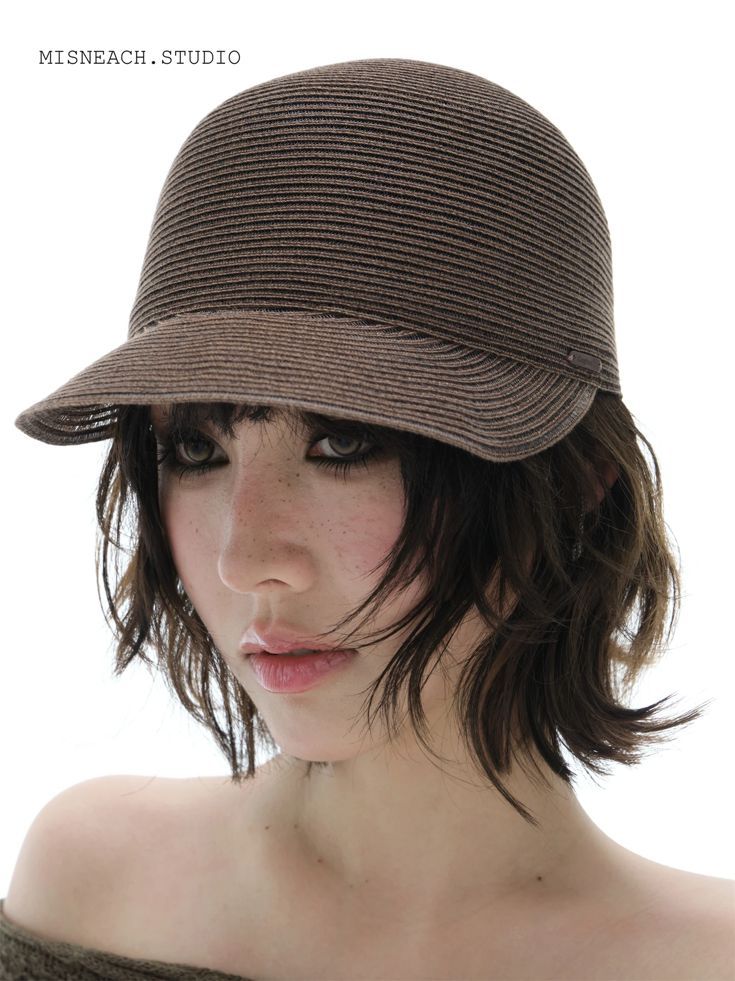 Style Straw Woven Hollow out Baseball Cap Women's Summer Fashionable Soft Brim Newsboy Hat Equestrian Hat Trendy
Style Straw Woven Hollow out Baseball Cap Women's Summer Fashionable Soft Brim Newsboy Hat Equestrian Hat Trendy