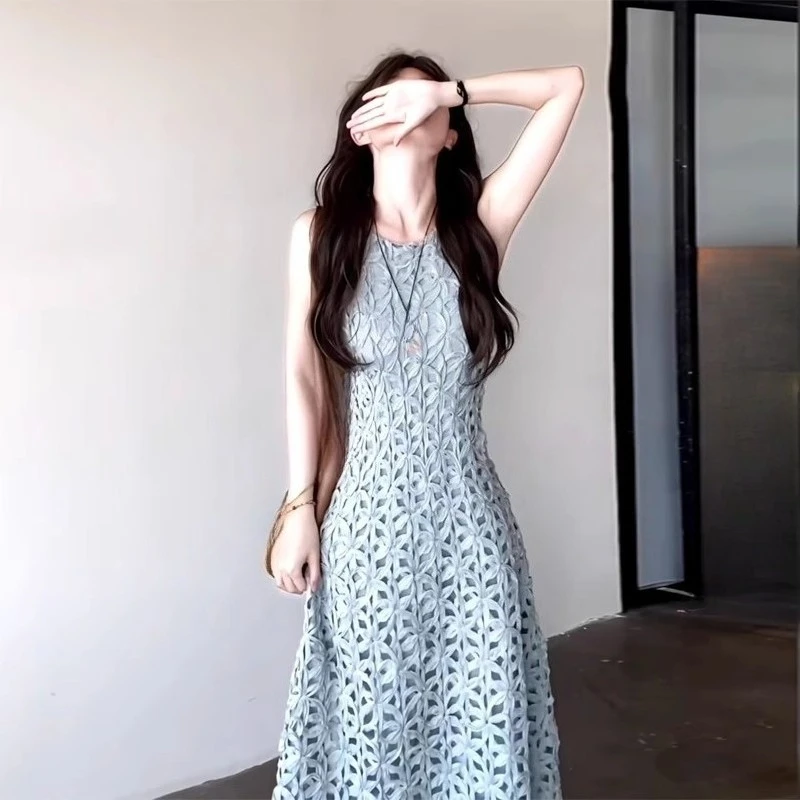 Mint Summer French Beautiful and Comfortable Three-dimensional Flower Hollow Dress Women's Summer New Sleeveless Skirt
Mint Summer French Beautiful and Comfortable Three-dimensional Flower Hollow Dress Women's Summer New Sleeveless Skirt