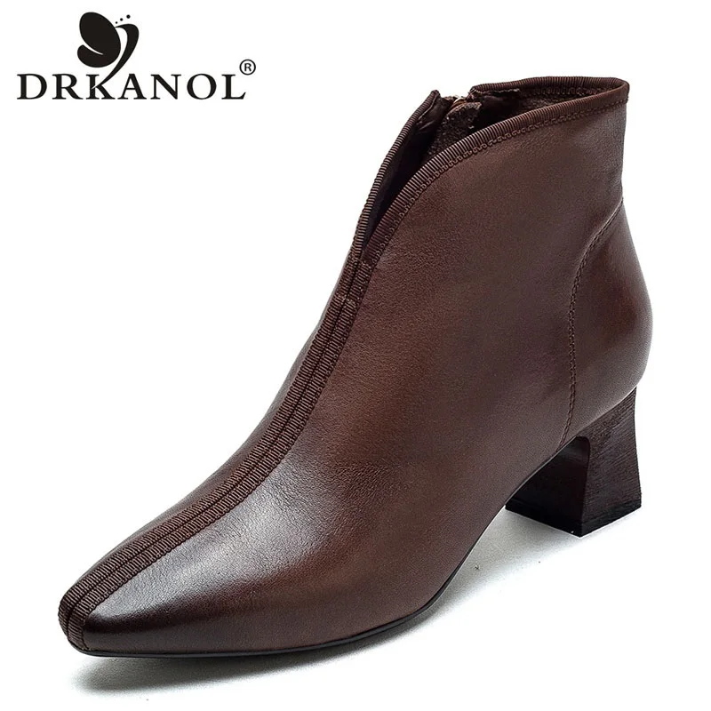 DRKANOL Luxury Design Cow Leather Short Boots Women High Heel Shoes Handmade Retro Pointed Toe Zipper Trend Ankle Boots Female
DRKANOL Luxury Design Cow Leather Short Boots Women High Heel Shoes Handmade Retro Pointed Toe Zipper Trend Ankle Boots Female