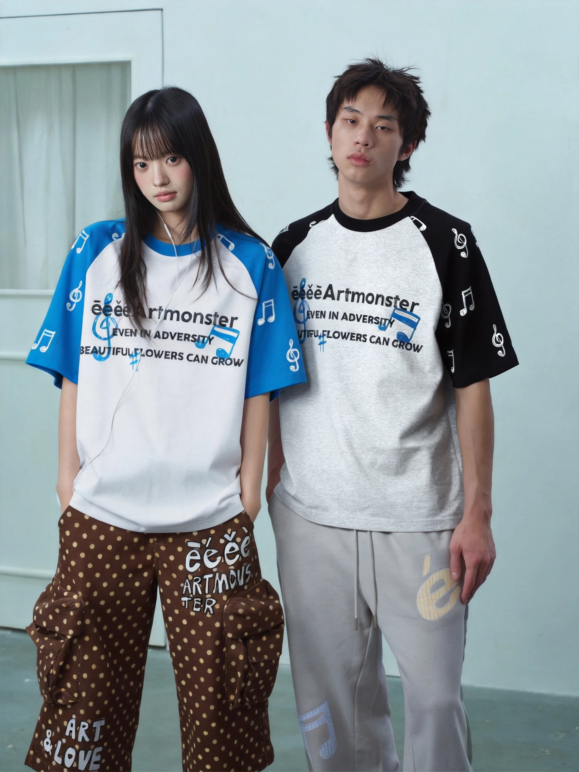 Artistic Night Song T-Shirt with Note Print Shoulder Sleeve Color Block Design Short Sleeve round Neck Men's Summer Top
Artistic Night Song T-Shirt with Note Print Shoulder Sleeve Color Block Design Short Sleeve round Neck Men's Summer Top