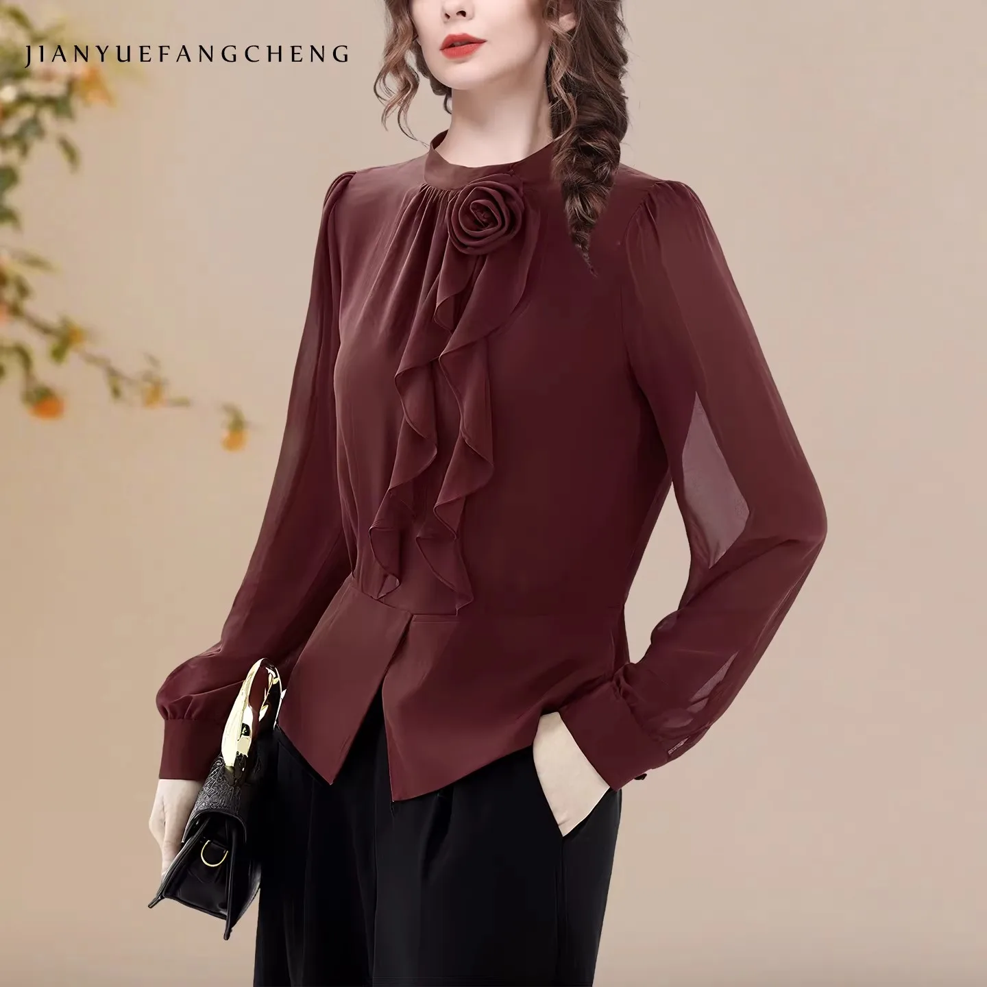 French Style Chiffon Blouse Women 2025 Autumn Long Sleeve Shirt with Ruffled Collar and Peplum Hem Fashionable Office Outfit
French Style Chiffon Blouse Women 2025 Autumn Long Sleeve Shirt with Ruffled Collar and Peplum Hem Fashionable Office Outfit