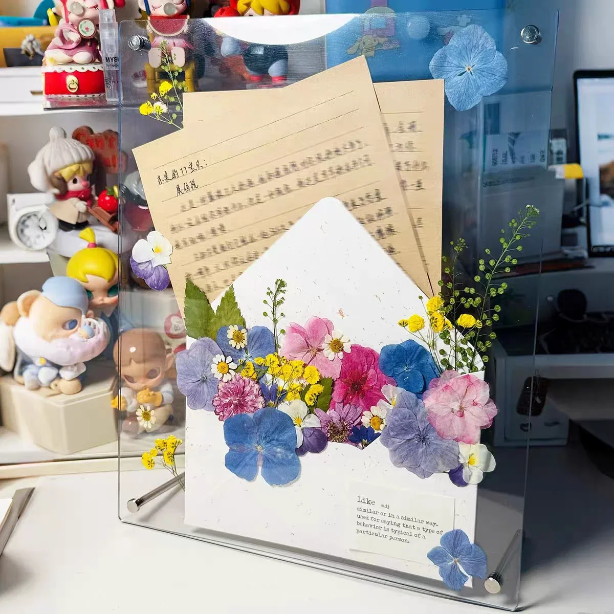CLLminimalist Spring Letter Dried Flower Embossing Material Pack Envelope Wedding Birthday Greeting Card Vow Gift
CLLminimalist Spring Letter Dried Flower Embossing Material Pack Envelope Wedding Birthday Greeting Card Vow Gift