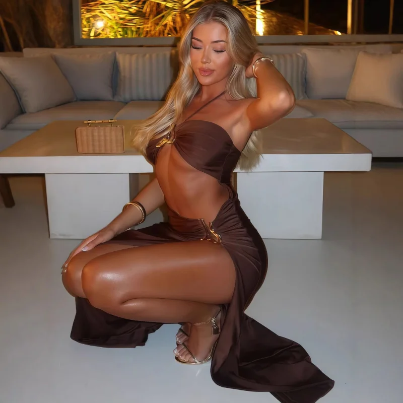 European and American Style Women's Clothing 2025 Summer Hot Girl Lace-Up Hollow Metal Decoration Slit Dress
European and American Style Women's Clothing 2025 Summer Hot Girl Lace-Up Hollow Metal Decoration Slit Dress