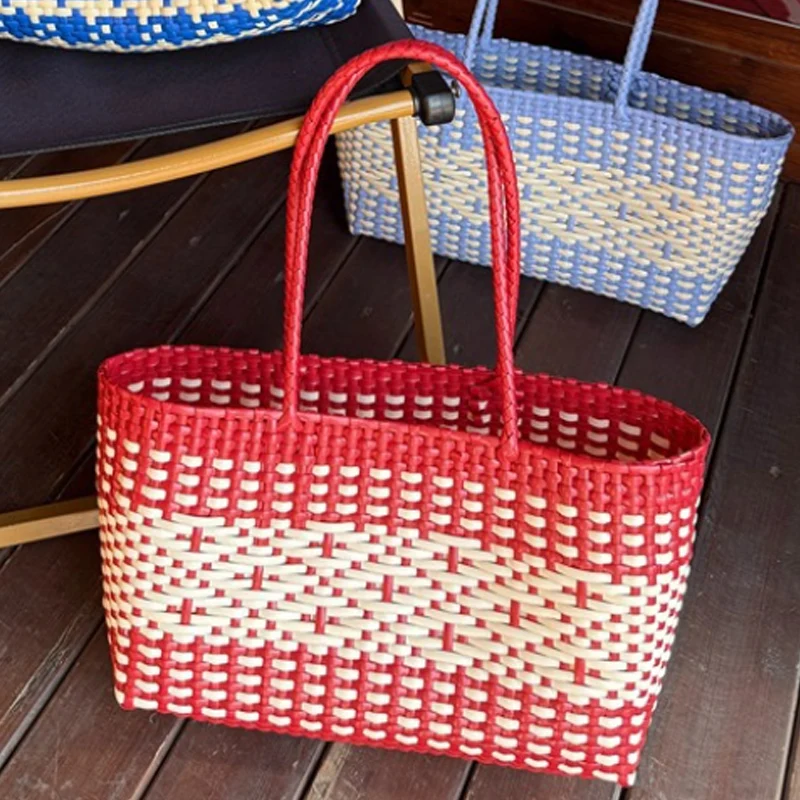 New Plastic Woven Women's Handbag Handmade Bohemia Storage Basket Contrast Tote Bag Designer Summer Beach Bag Shoulder Bag
New Plastic Woven Women's Handbag Handmade Bohemia Storage Basket Contrast Tote Bag Designer Summer Beach Bag Shoulder Bag