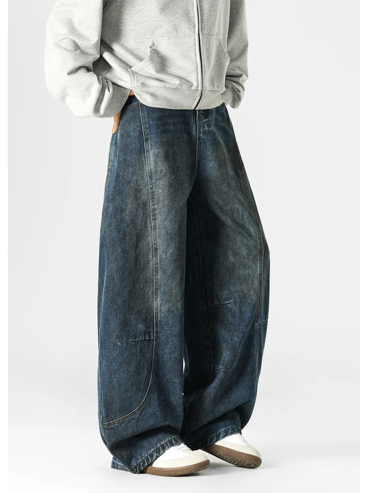 Ripped Vintage Men's Denim Jeans Fall Winter Hip Hop Trendy American Knife Loose Wide Leg Micro Flared Floor Length Pants
Ripped Vintage Men's Denim Jeans Fall Winter Hip Hop Trendy American Knife Loose Wide Leg Micro Flared Floor Length Pants