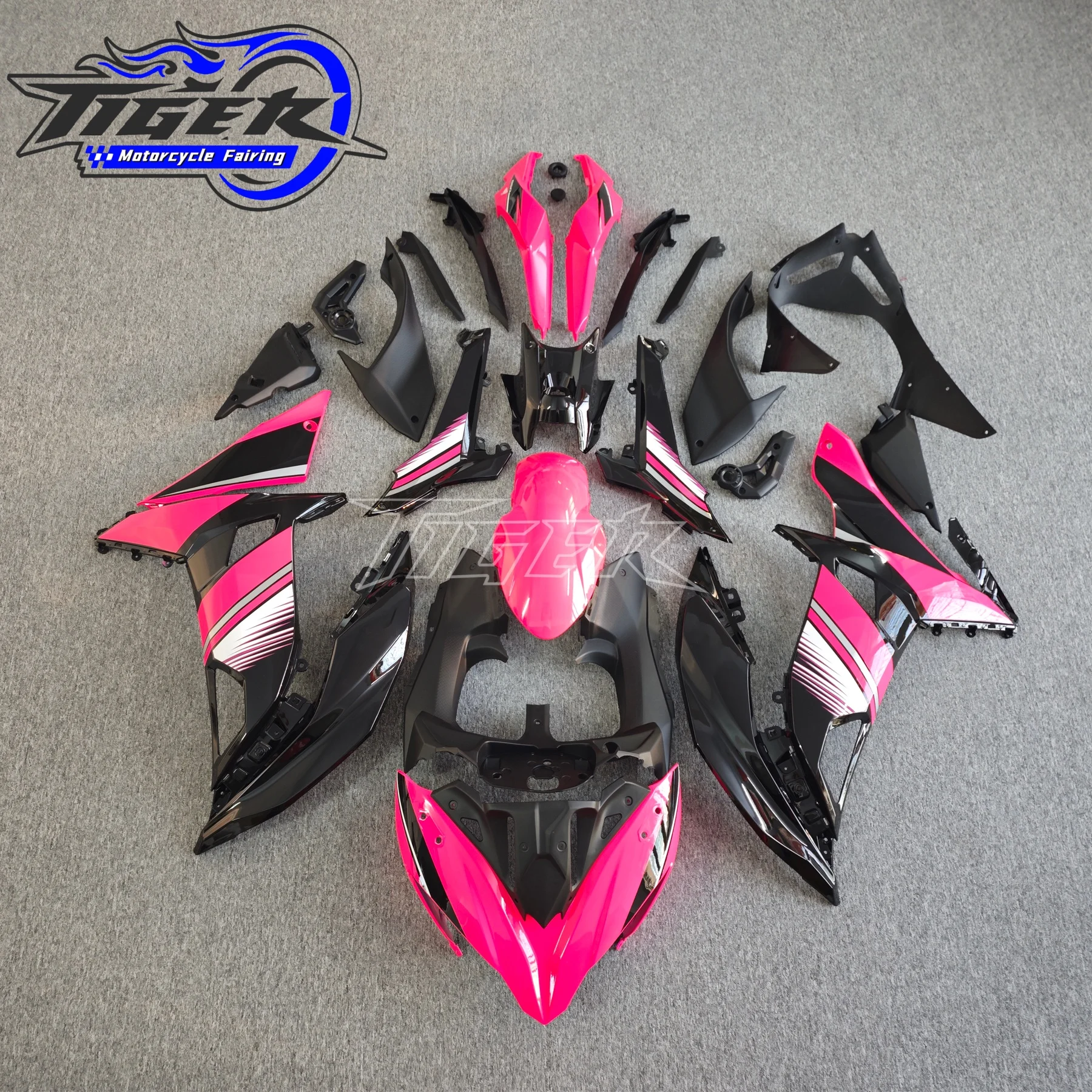 The motorcycle fairing kit is suitable for Ninja 650 2017 2018 2019 2020 ZX650 fairing motorcycle housing
The motorcycle fairing kit is suitable for Ninja 650 2017 2018 2019 2020 ZX650 fairing motorcycle housing