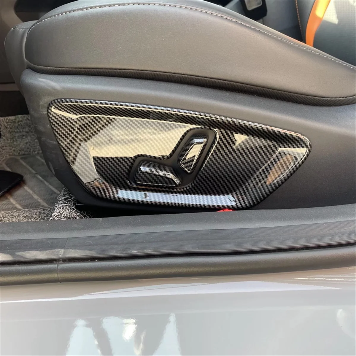 Car Seat Adjustment Switch Buttons Panel Cover Trim for Changan UNIV UNI-V 2023 2024 Accessories - ABS Carbon Fiber
Car Seat Adjustment Switch Buttons Panel Cover Trim for Changan UNIV UNI-V 2023 2024 Accessories - ABS Carbon Fiber