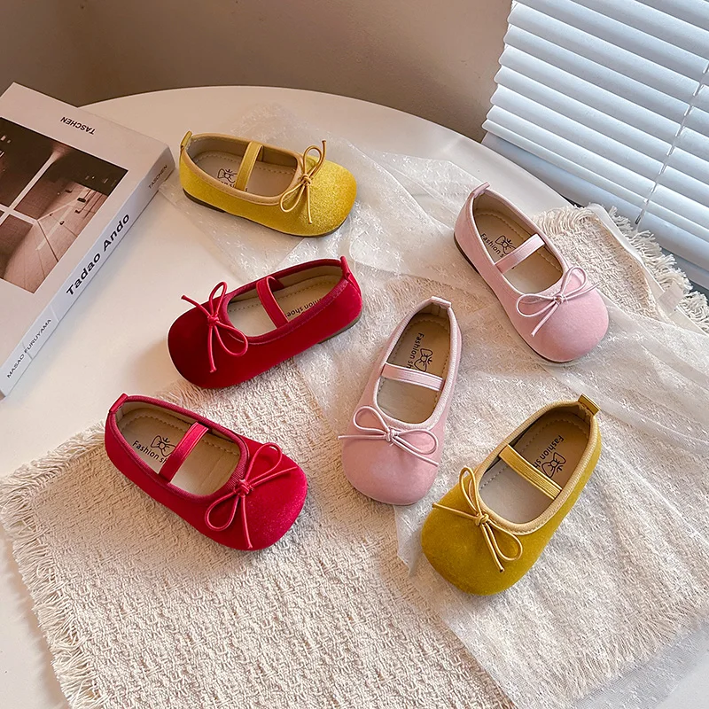 2026 Spring Summer Girls Solid Color Single Shoes, Cute Bow Princess Style, Suitable for Toddlers to Medium and Large Kids
2026 Spring Summer Girls Solid Color Single Shoes, Cute Bow Princess Style, Suitable for Toddlers to Medium and Large Kids