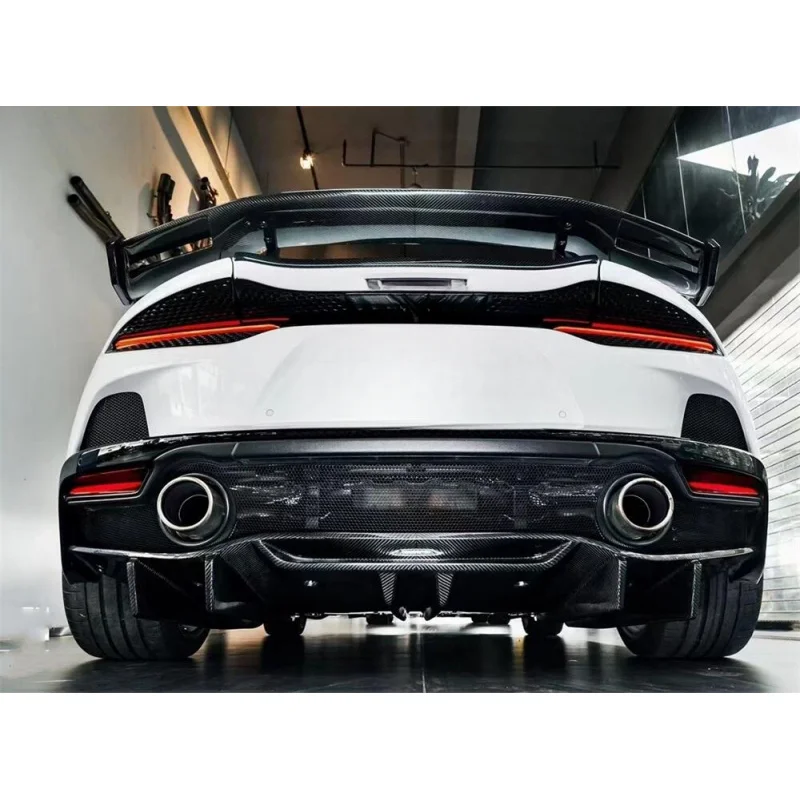 High Quality P Style Dry Carbon Fiber Rear Spoiler Wing for GT 2019-2022
High Quality P Style Dry Carbon Fiber Rear Spoiler Wing for GT 2019-2022
