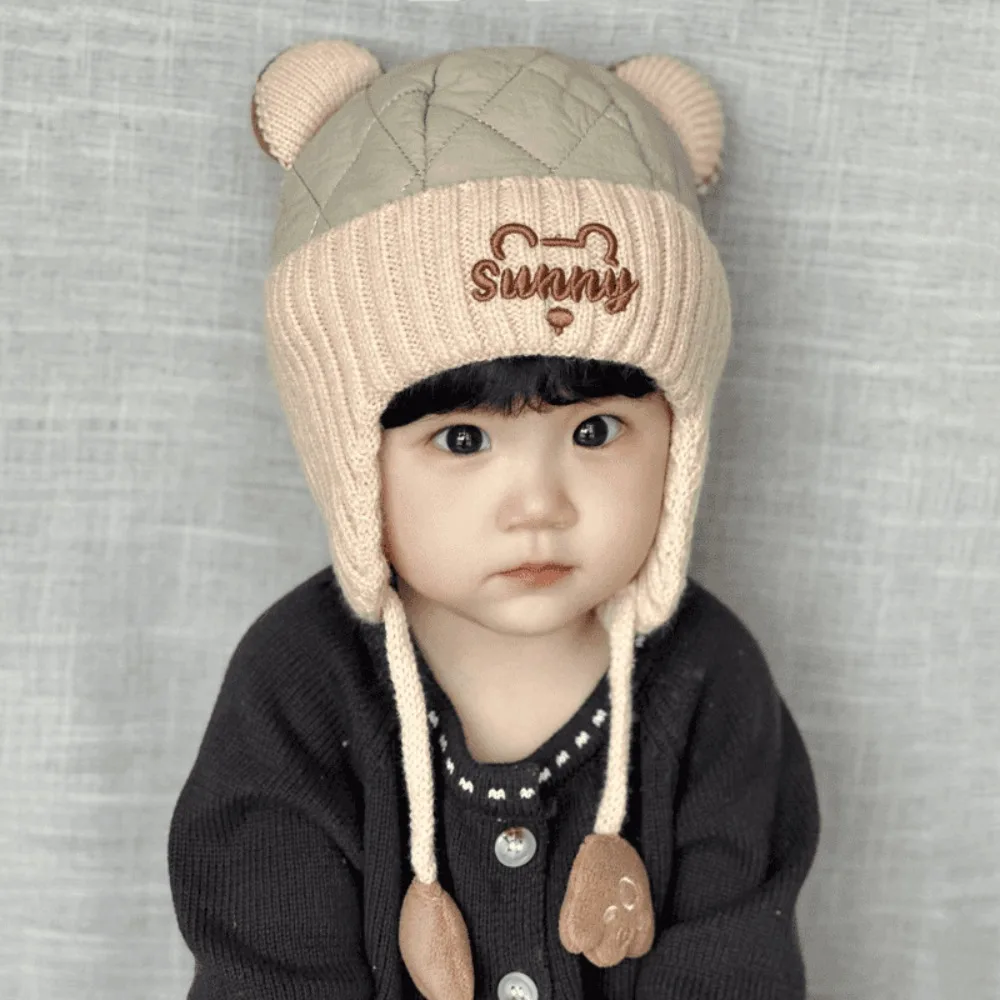 Kawaii Warm Toddler's Lei Feng Hat Cartoon Thickened Baby Ear Protection Cap Windproof Coldproof Beanie Caps Cold Weather Wear
Kawaii Warm Toddler's Lei Feng Hat Cartoon Thickened Baby Ear Protection Cap Windproof Coldproof Beanie Caps Cold Weather Wear