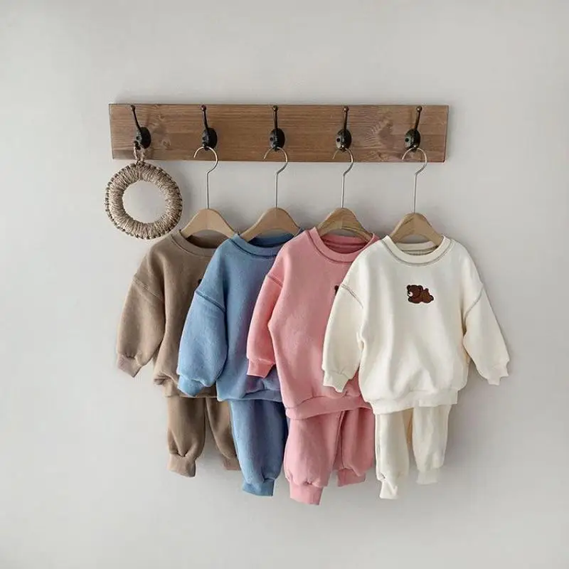 2026 Spring New Baby Long Sleeve Clothes Set Boys Girls Cartoon Bear Sweatshirt + Pants 2pcs Suit Toddler Casual Sports Outfits
2026 Spring New Baby Long Sleeve Clothes Set Boys Girls Cartoon Bear Sweatshirt + Pants 2pcs Suit Toddler Casual Sports Outfits