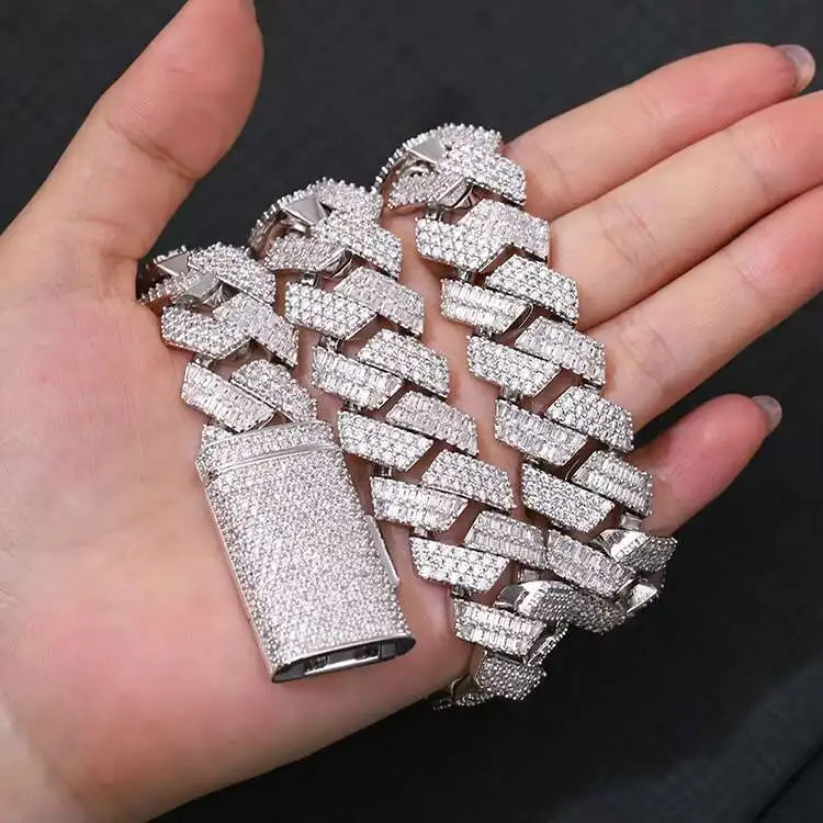 Luxury Customized S925 Silver Cuban Chain baguette Moissanite Diamond Hip Hop Cuban Link Necklace Bracelet
Luxury Customized S925 Silver Cuban Chain baguette Moissanite Diamond Hip Hop Cuban Link Necklace Bracelet