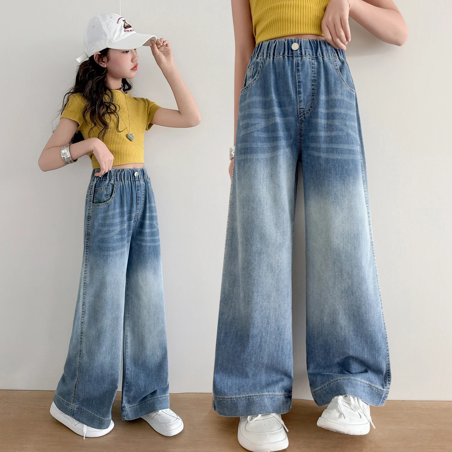 Girls Summer Simple Jeans 2026 New Thin Wide Leg Pants Medium and Large Children's Loose Straight Casual Trousers for Kids 5-14Y
Girls Summer Simple Jeans 2026 New Thin Wide Leg Pants Medium and Large Children's Loose Straight Casual Trousers for Kids 5-14Y