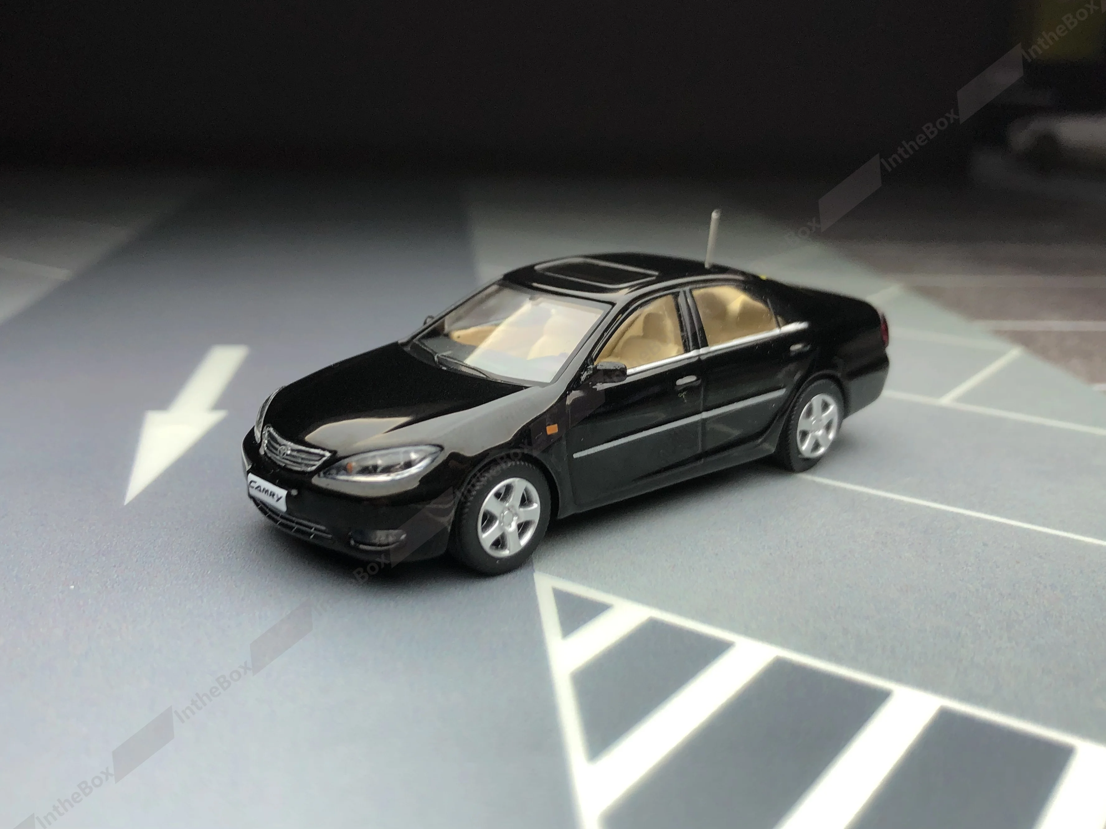 Модель 1, масштаб 1:64, литая под давлением модель автомобиля Camry Black, ограниченная серия
Модель 1, масштаб 1:64, литая под давлением модель автомобиля Camry Black, ограниченная серия
