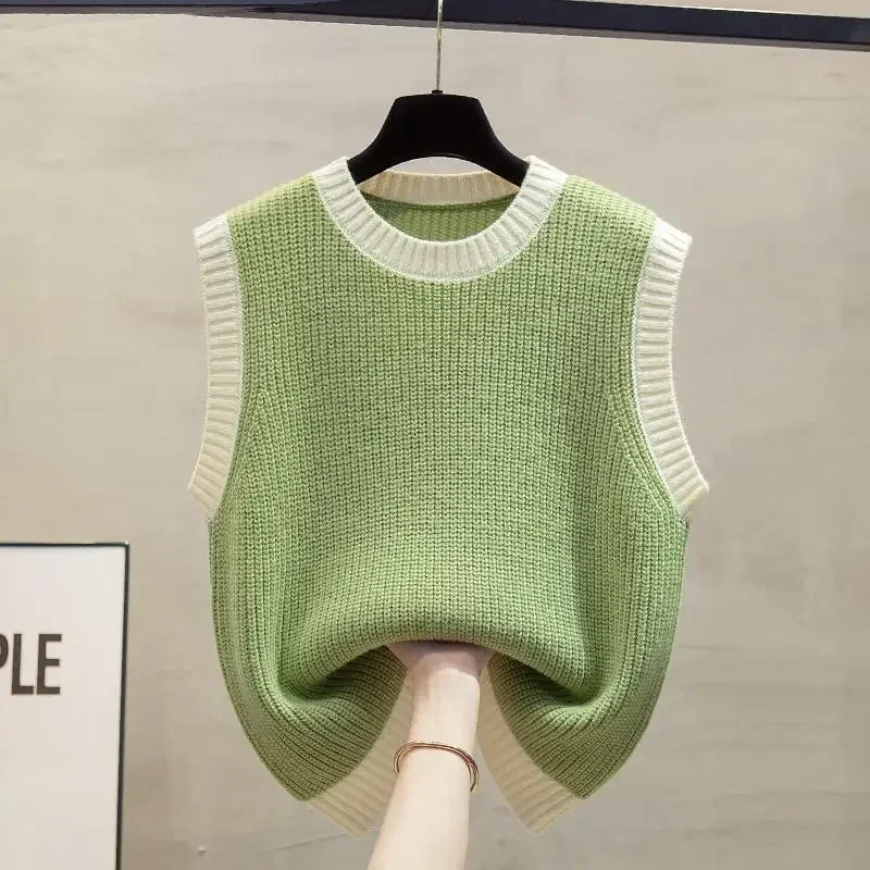 2024 New Summer Oversized Sexy Elegant Fashion Retro Korean Style Tank Top for Women Solid Color O Neck Sleeveless Chic Y2K Tops
2024 New Summer Oversized Sexy Elegant Fashion Retro Korean Style Tank Top for Women Solid Color O Neck Sleeveless Chic Y2K Tops