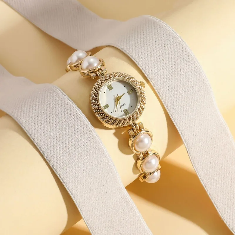 Women Small Round Dial Medieval Luxury Pearl Bracelet Watch Temperament Ladies Fashion Quartz Watches
Women Small Round Dial Medieval Luxury Pearl Bracelet Watch Temperament Ladies Fashion Quartz Watches
