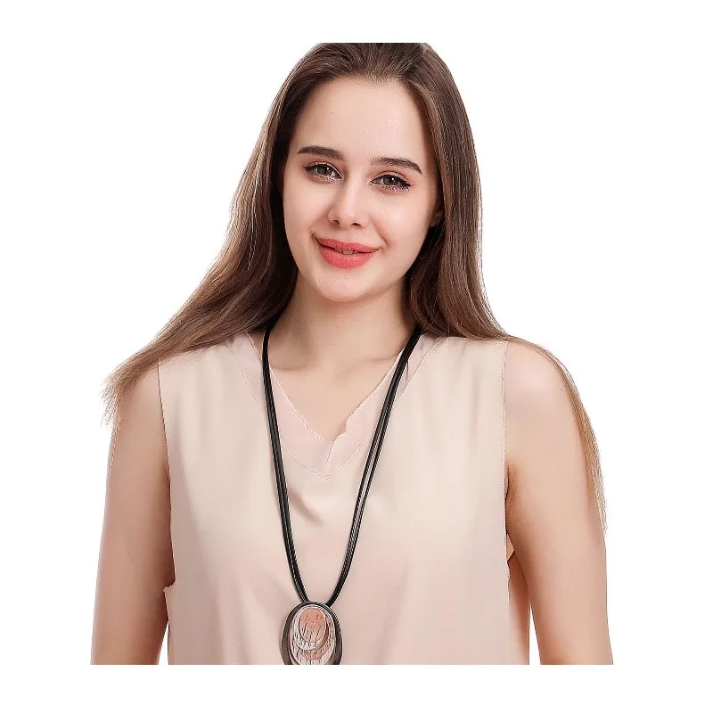 Popular Classic Fashion Female Long Pendant Wind Geometry Metal Contrast Color Necklace Sweater Chain
Popular Classic Fashion Female Long Pendant Wind Geometry Metal Contrast Color Necklace Sweater Chain