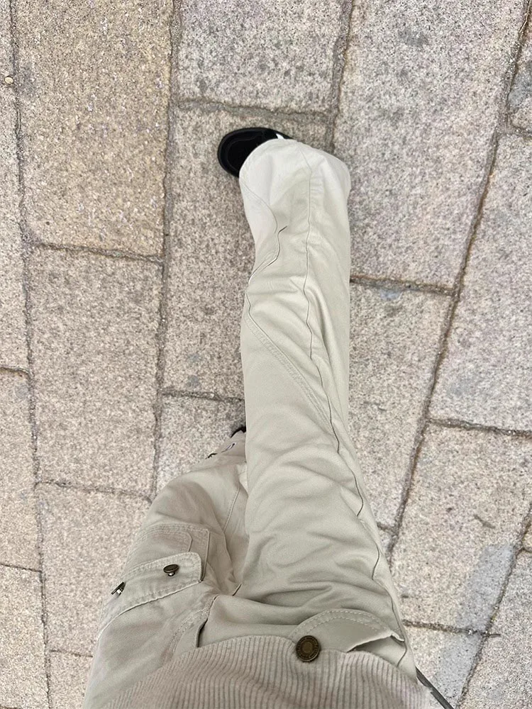 Американская рабочая одежда больших размеров, расклешенные джинсы, женские осенние новые утягивающие повседневные брюки с несколькими цветами и высокой талией, длинные брюки... 
Американская рабочая одежда больших размеров, расклешенные джинсы, женские осенние новые утягивающие повседневные брюки с несколькими цветами и высокой талией, длинные брюки...