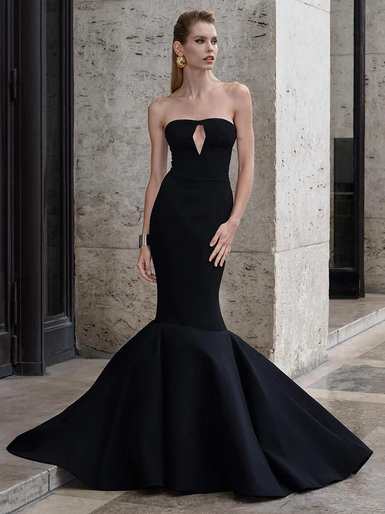 2025 Women Celebrity Sexy Strapless Key Hole Black Maxi Long Fishtail Dress Evening Stage Performance Dress Vestido
2025 Women Celebrity Sexy Strapless Key Hole Black Maxi Long Fishtail Dress Evening Stage Performance Dress Vestido