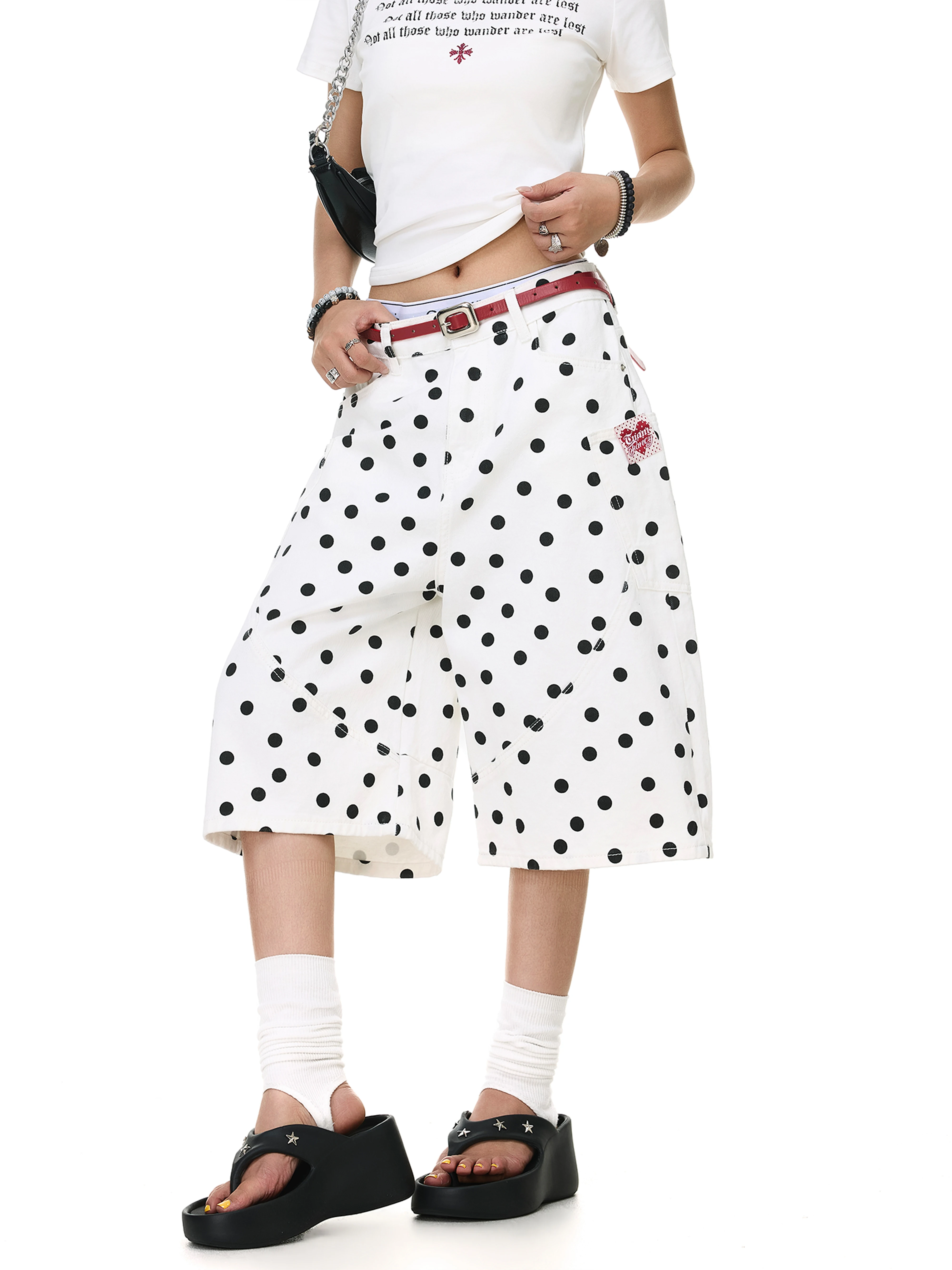 American Lazy Polka Dot Design Loose Wide Leg Jeans Shorts Summer Thin Cotton Button Fly High Waist Teen Girls Fashion
American Lazy Polka Dot Design Loose Wide Leg Jeans Shorts Summer Thin Cotton Button Fly High Waist Teen Girls Fashion