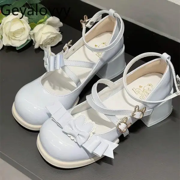 Оригинальная универсальная женская обувь на среднем каблуке с круглым носком, милые универсальные женские туфли в стиле Лолиты, весенне-осенние модные элегантные повседневные туфли-лодочки для женщин
Оригинальная универсальная женская обувь на среднем каблуке с круглым носком, милые универсальные женские туфли в стиле Лолиты, весенне-осенние модные элегантные повседневные туфли-лодочки для женщин