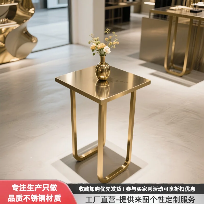 XL Clothing Store Display Stand Small Shoe Store Island Table Stainless Steel Display Table Commercial Use
XL Clothing Store Display Stand Small Shoe Store Island Table Stainless Steel Display Table Commercial Use