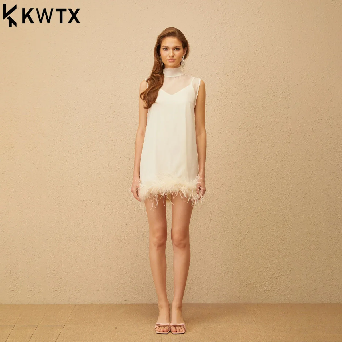 KWTX женский комплект из 2 предметов, мини-юбка с перьями в стиле пэчворк, без рукавов, элегантный, для вечеринки, офиса, улицы, 2026, модный, весна-лето
KWTX женский комплект из 2 предметов, мини-юбка с перьями в стиле пэчворк, без рукавов, элегантный, для вечеринки, офиса, улицы, 2026, модный, весна-лето