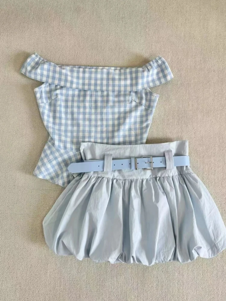 Women 2025 Summer New Korean Fashion 2 Piece Set Sweet Plaid Crop Tops Flower Bud Y2k Mini Skirt Two Set Harajuku Design
Women 2025 Summer New Korean Fashion 2 Piece Set Sweet Plaid Crop Tops Flower Bud Y2k Mini Skirt Two Set Harajuku Design