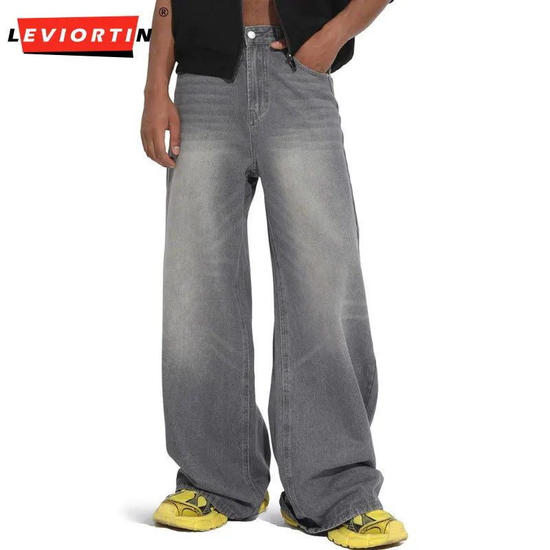 2025 Four Seasons Мужская мода в американском стиле ретро High Street с широкими штанинами, прямая трубка, универсальные шлифовальные белые ковбойские брюки, модные
2025 Four Seasons Мужская мода в американском стиле ретро High Street с широкими штанинами, прямая трубка, универсальные шлифовальные белые ковбойские брюки, модные
