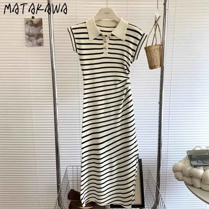Matakawa Vintage Stripes Knitted Women Dresses Turn Down Collar Summer Vestidos Mujer Korean Fashion Simple Elegant Long Dress
Matakawa Vintage Stripes Knitted Women Dresses Turn Down Collar Summer Vestidos Mujer Korean Fashion Simple Elegant Long Dress