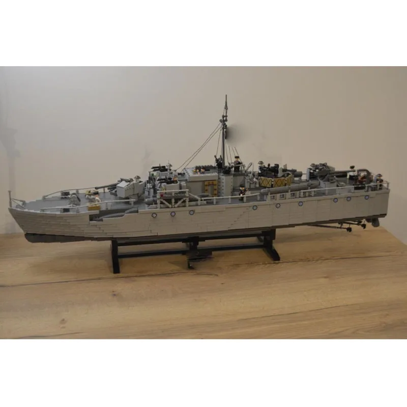 MOC-242190 Модель авианосца для сборки из строительных блоков, 7748 деталей, подарок на день рождения и Новый год для мальчиков и детей
MOC-242190 Модель авианосца для сборки из строительных блоков, 7748 деталей, подарок на день рождения и Новый год для мальчиков и детей