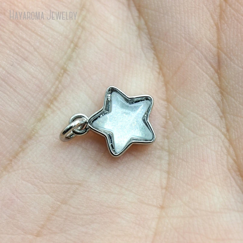 6Pcs Metal Glass Silver Color Jewelry Wholesale Pendant Copper Star Charms PM53748
6Pcs Metal Glass Silver Color Jewelry Wholesale Pendant Copper Star Charms PM53748