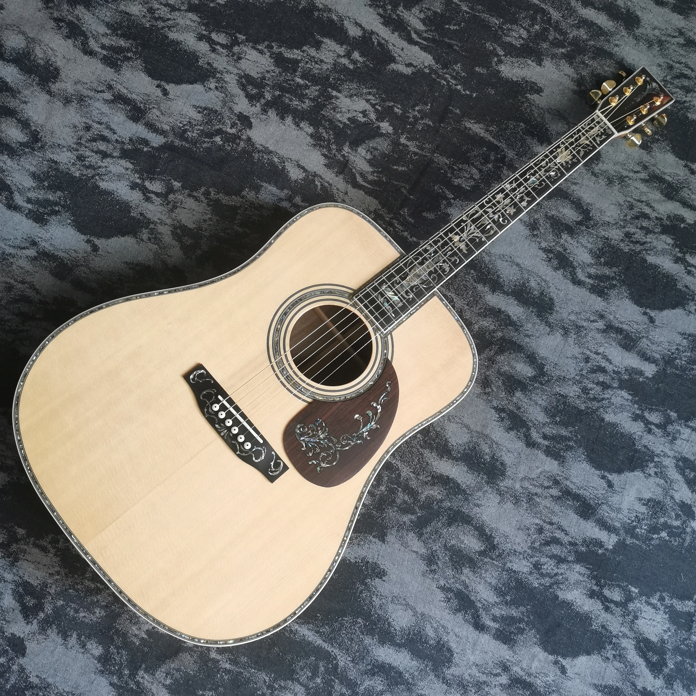 Free Shipping 41 inch solid wood acoustic guitar, acoustic guitar, acoustic electric guitar
Free Shipping 41 inch solid wood acoustic guitar, acoustic guitar, acoustic electric guitar