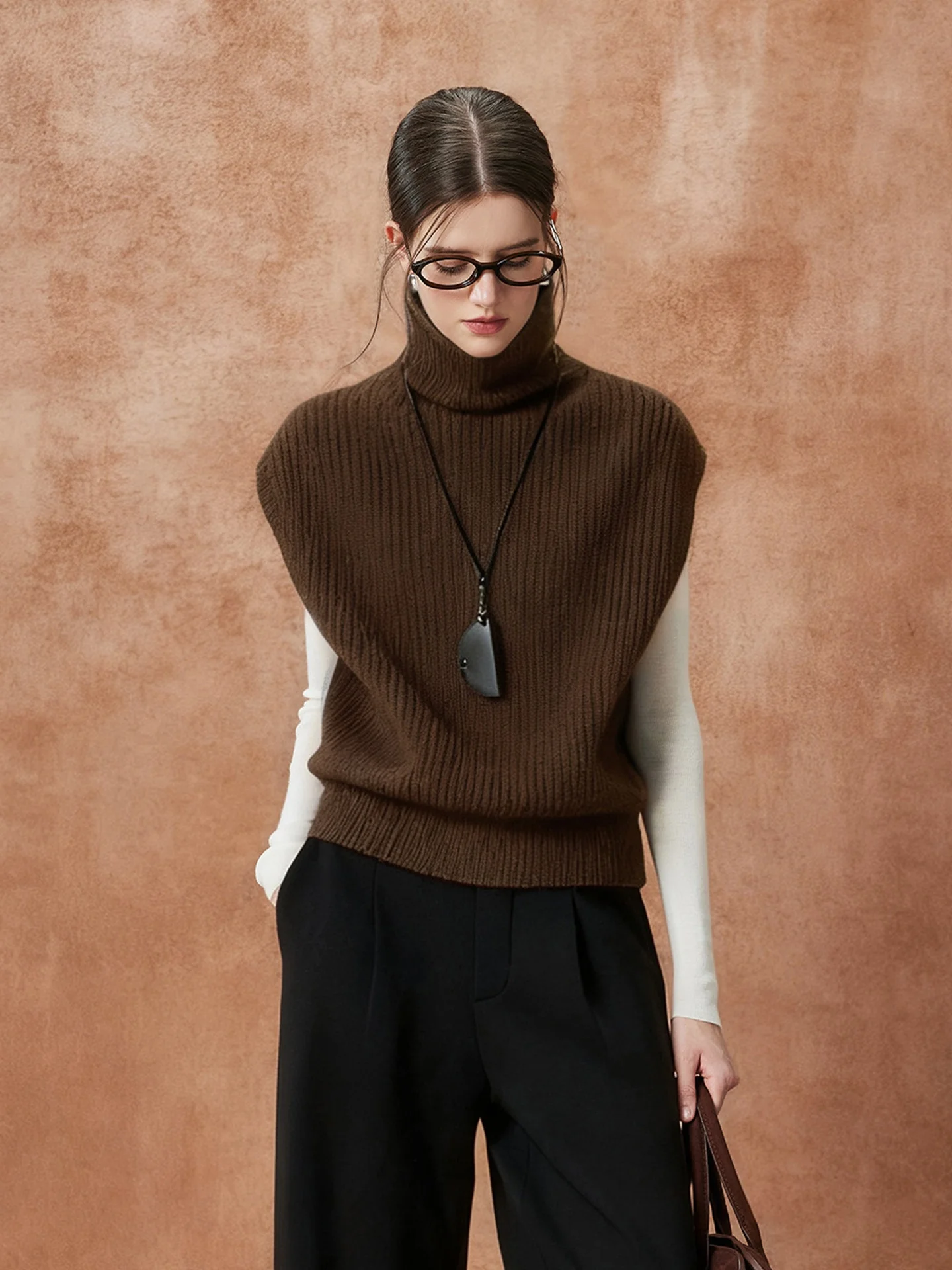 Women's High Collar Pure Color Sleeveless Vest Outerwear Casual Style Spring 2026 Early Spring Cashmere Versatile Vest Lazy F...
Women's High Collar Pure Color Sleeveless Vest Outerwear Casual Style Spring 2026 Early Spring Cashmere Versatile Vest Lazy F...