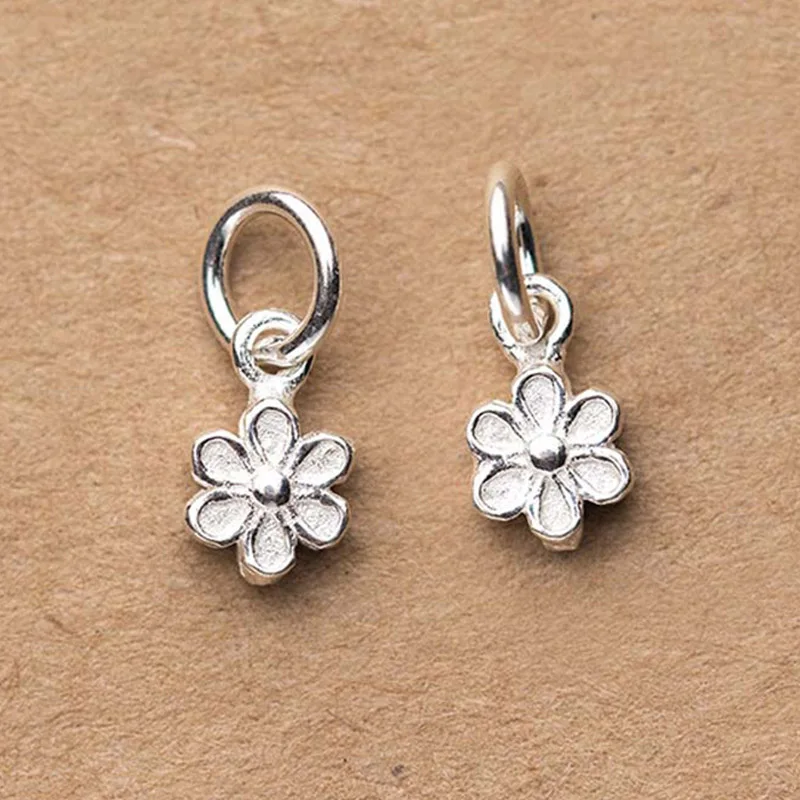 1pc/Lot 925 Sterling Silver Flower Necklace Charms 9x6mm Small Pretty Women Silver Earrings Bracelets Pendants DIY Jewelry Make
1pc/Lot 925 Sterling Silver Flower Necklace Charms 9x6mm Small Pretty Women Silver Earrings Bracelets Pendants DIY Jewelry Make
