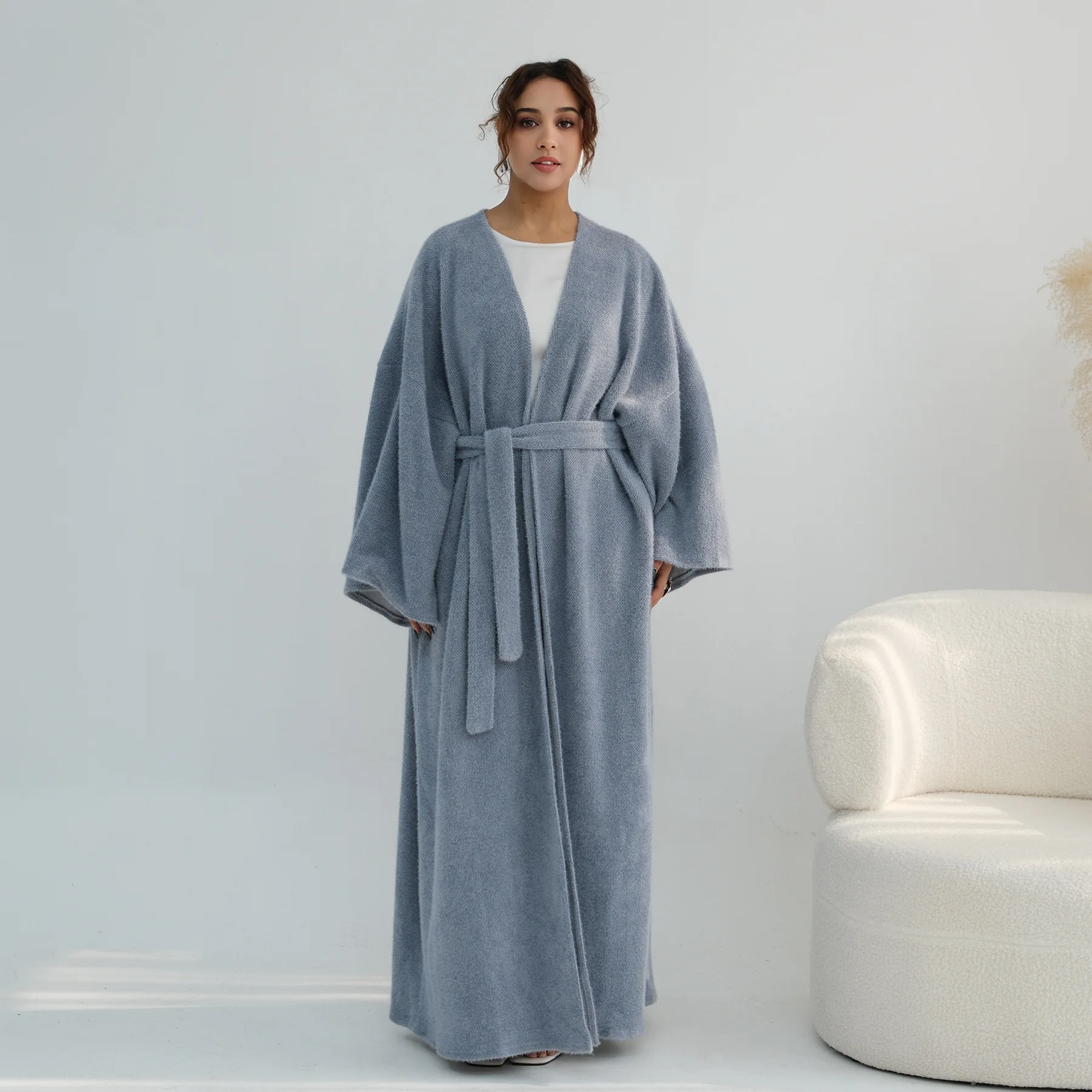 Мусульманское кимоно Абая, женская мусульманская верхняя одежда, свободный длинный вязаный кардиган, пальто с поясом, зима-осень, женские вязаные свитера с длинными рукавами
Мусульманское кимоно Абая, женская мусульманская верхняя одежда, свободный длинный вязаный кардиган, пальто с поясом, зима-осень, женские вязаные свитера с длинными рукавами