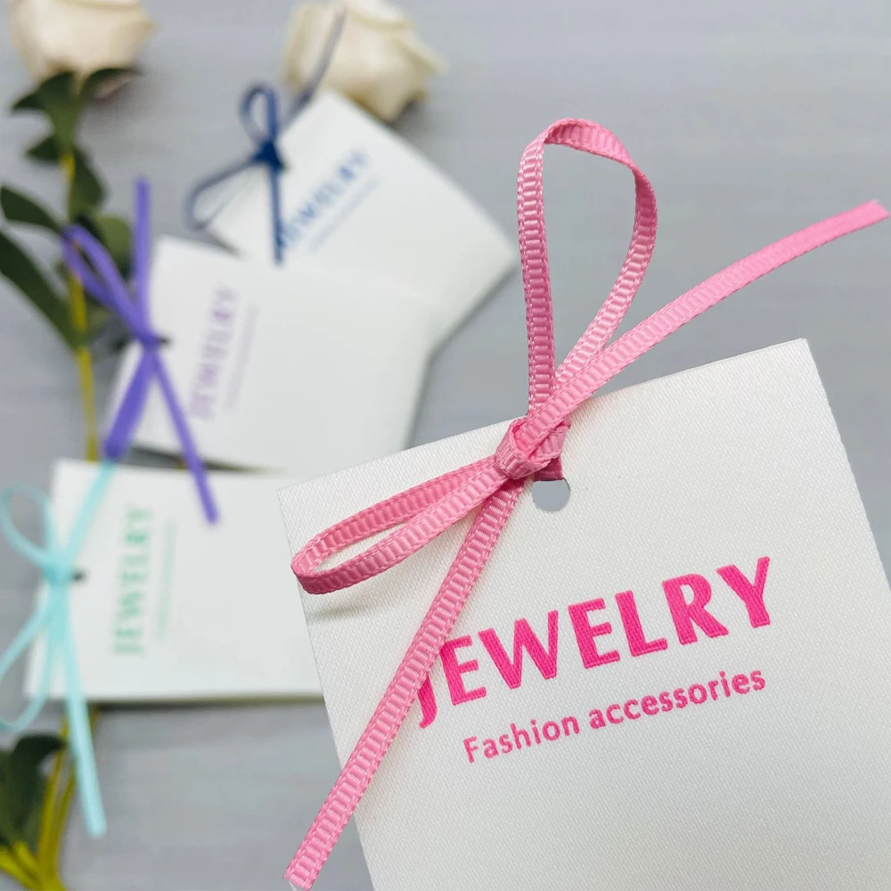 Custom Logo 6x17cm Jewelry Card Ring Earrings Label Cotton Fabric Holder Organizer Bracelet Pendant Studs Tags Personalized Name
Custom Logo 6x17cm Jewelry Card Ring Earrings Label Cotton Fabric Holder Organizer Bracelet Pendant Studs Tags Personalized Name